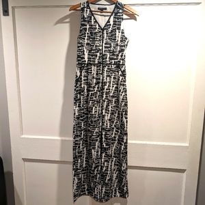 Sleeveless maxi dresss
